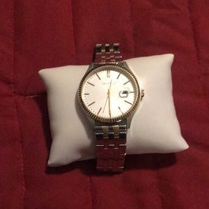 Caraville women’s watch